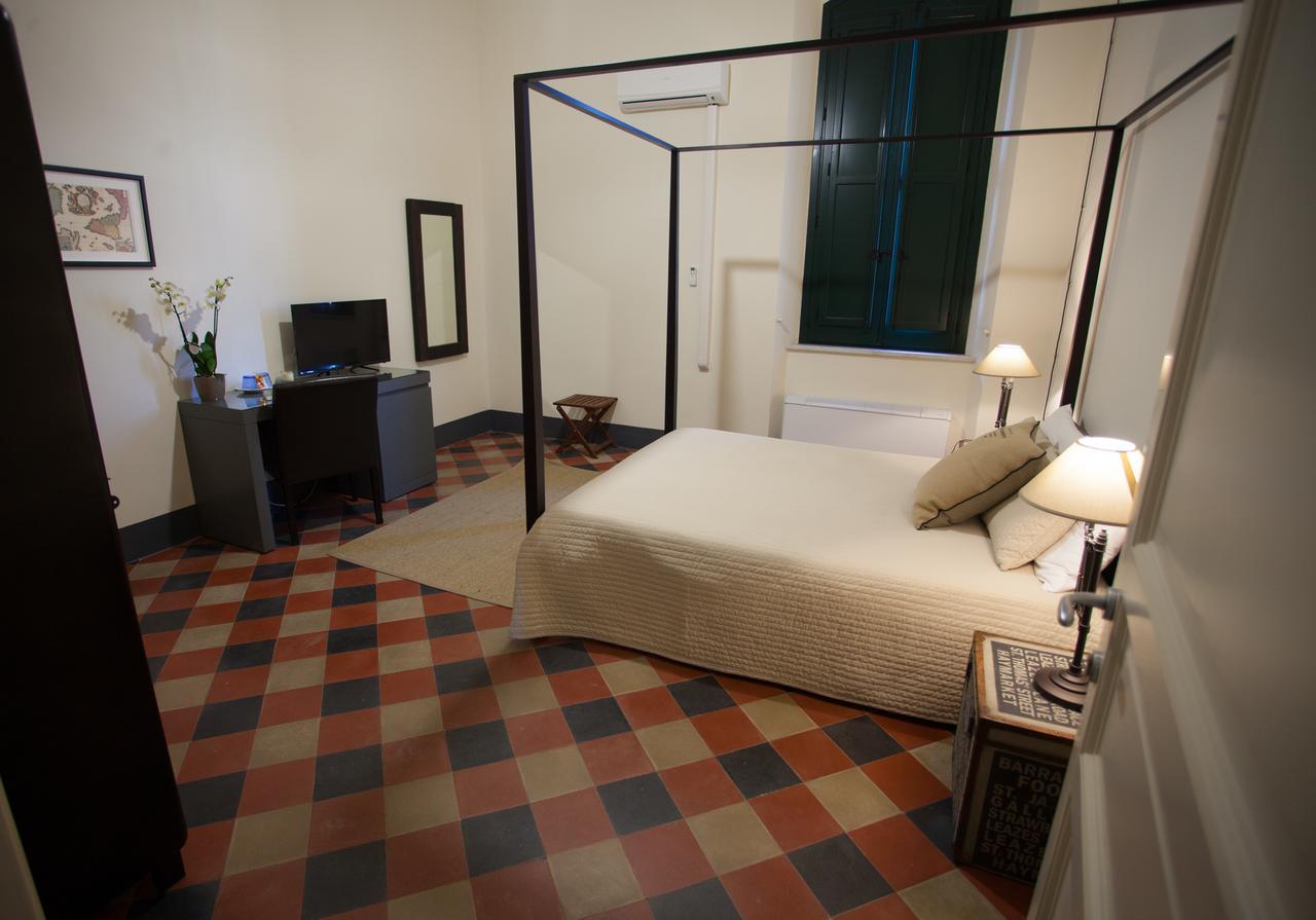 Bed and Breakfast Le Stanze Del Capotreno Bagheria Exterior foto